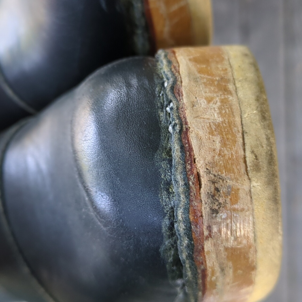 Multnomah Clogs - Picture 8 of 9